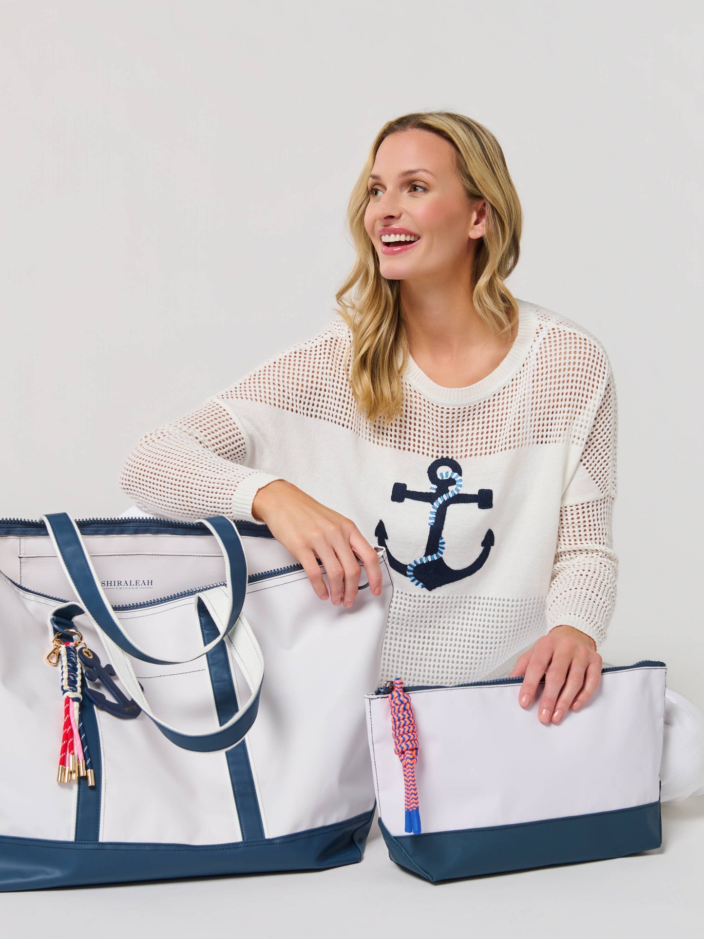 PORT WATER RESISTANT ZIP POUCH