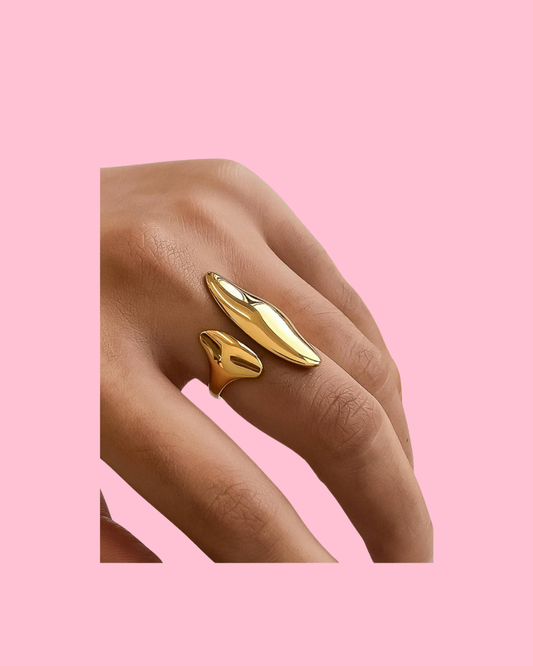 Danielle 18K Gold Non-Tarnish Abstract Statement Ring