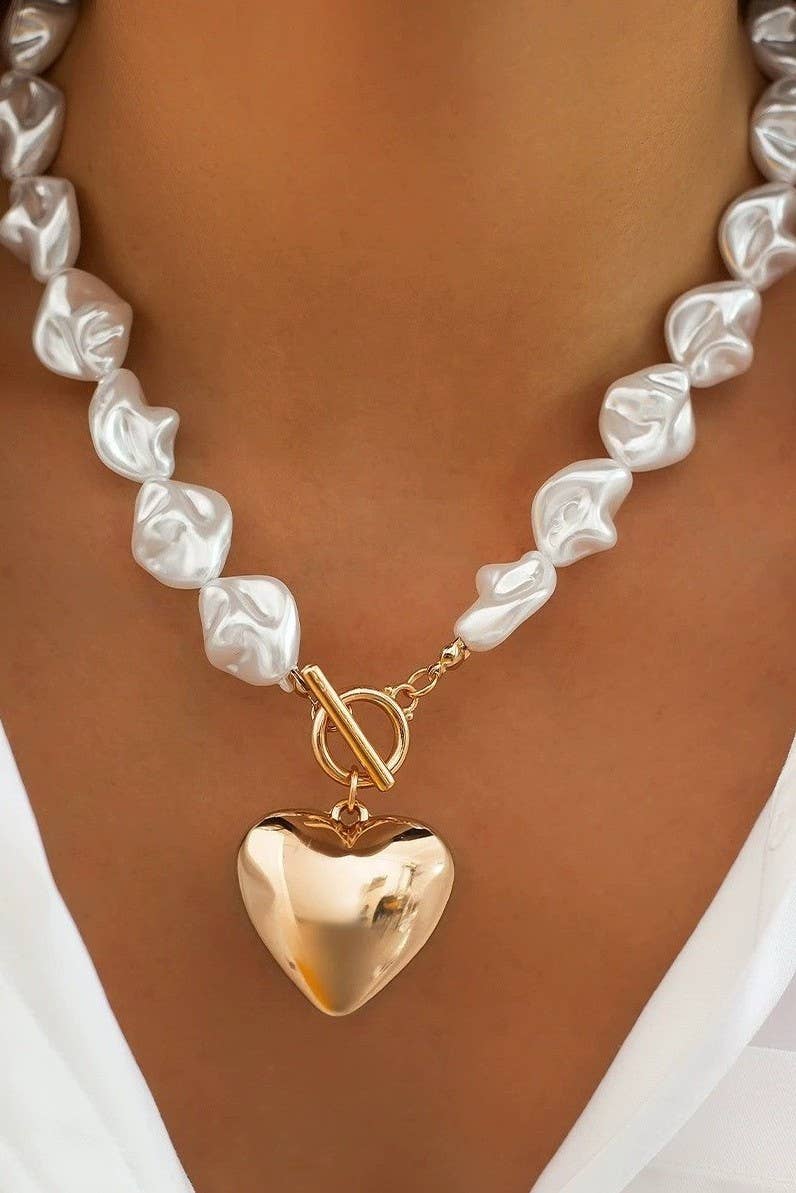 PEARL BEADED HEART CHARM TOGGLE NECKLACE | 40NK9466