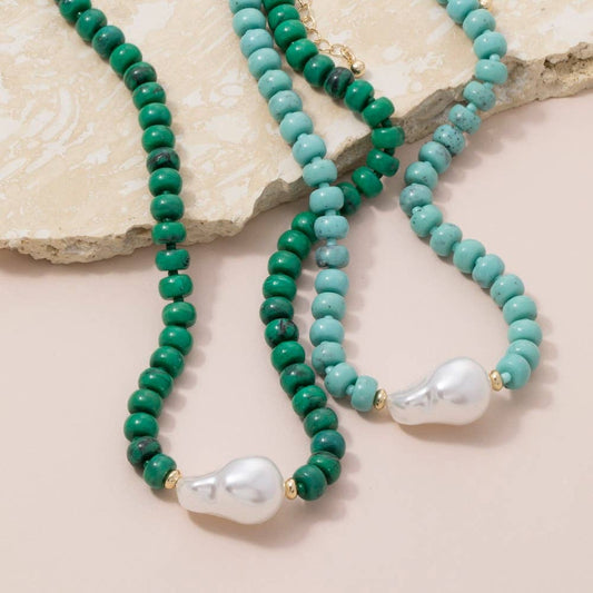 Pearl Pendant Green Stone Beaded Necklace