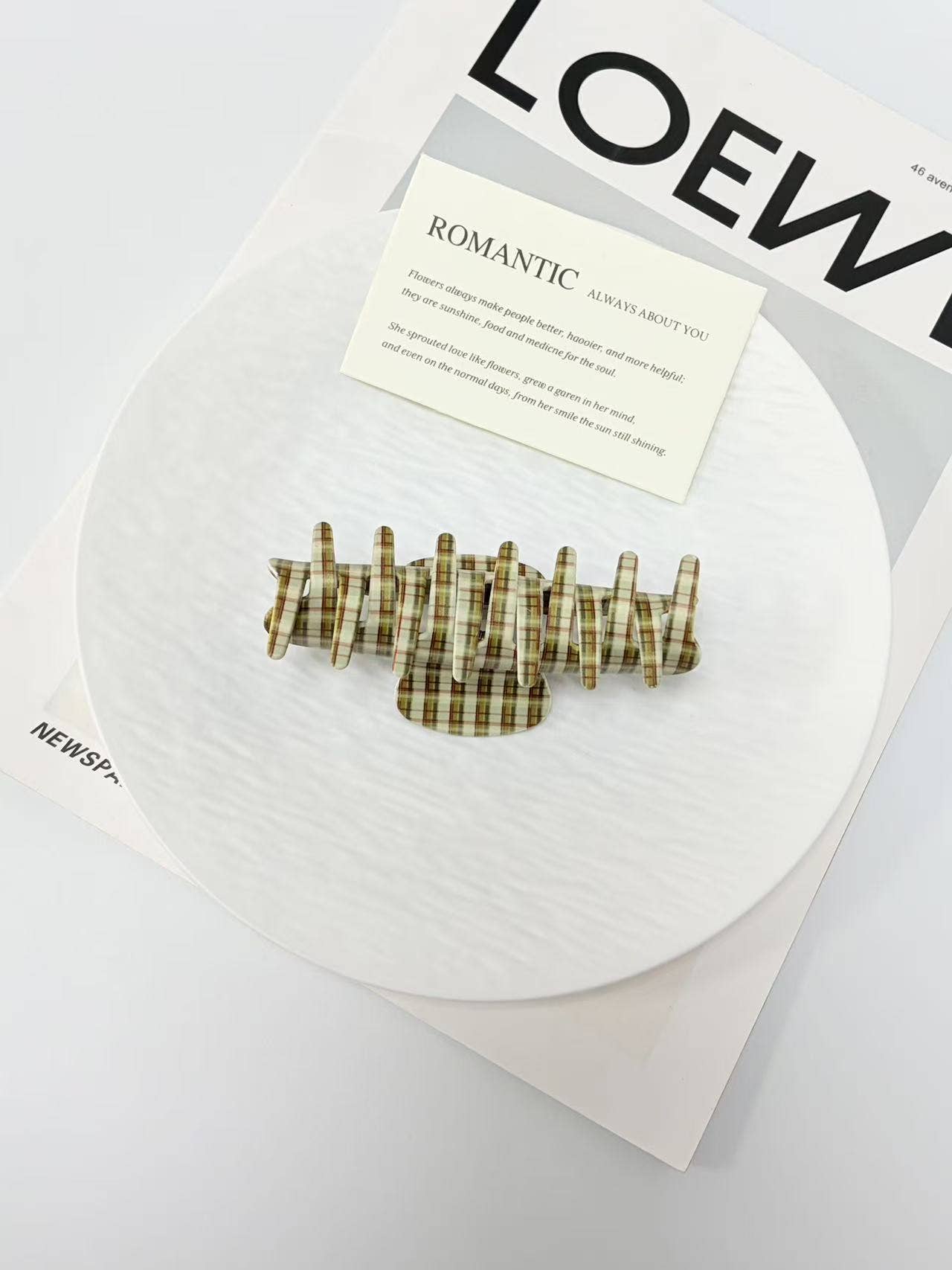 Vintage Plaid Pattern Hair Claw Clip