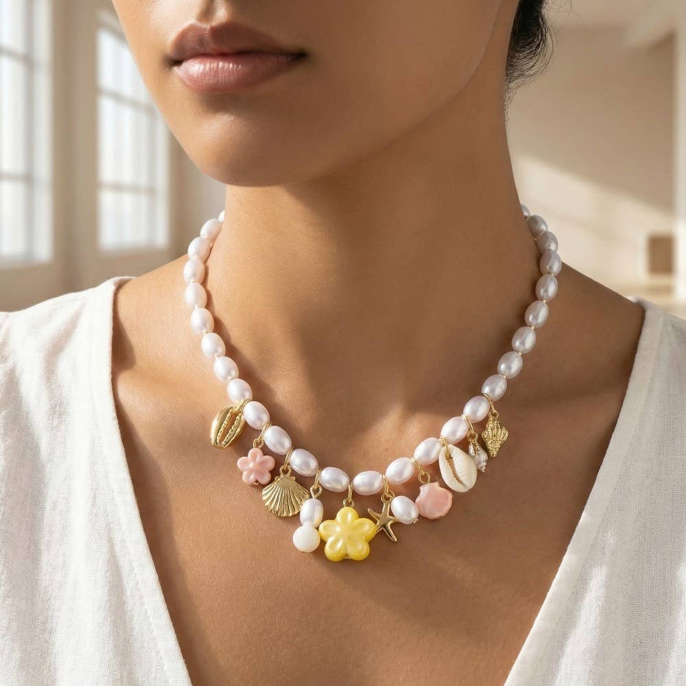 Mixed Sea Life Charms Oval Pearl Beaded Necklace