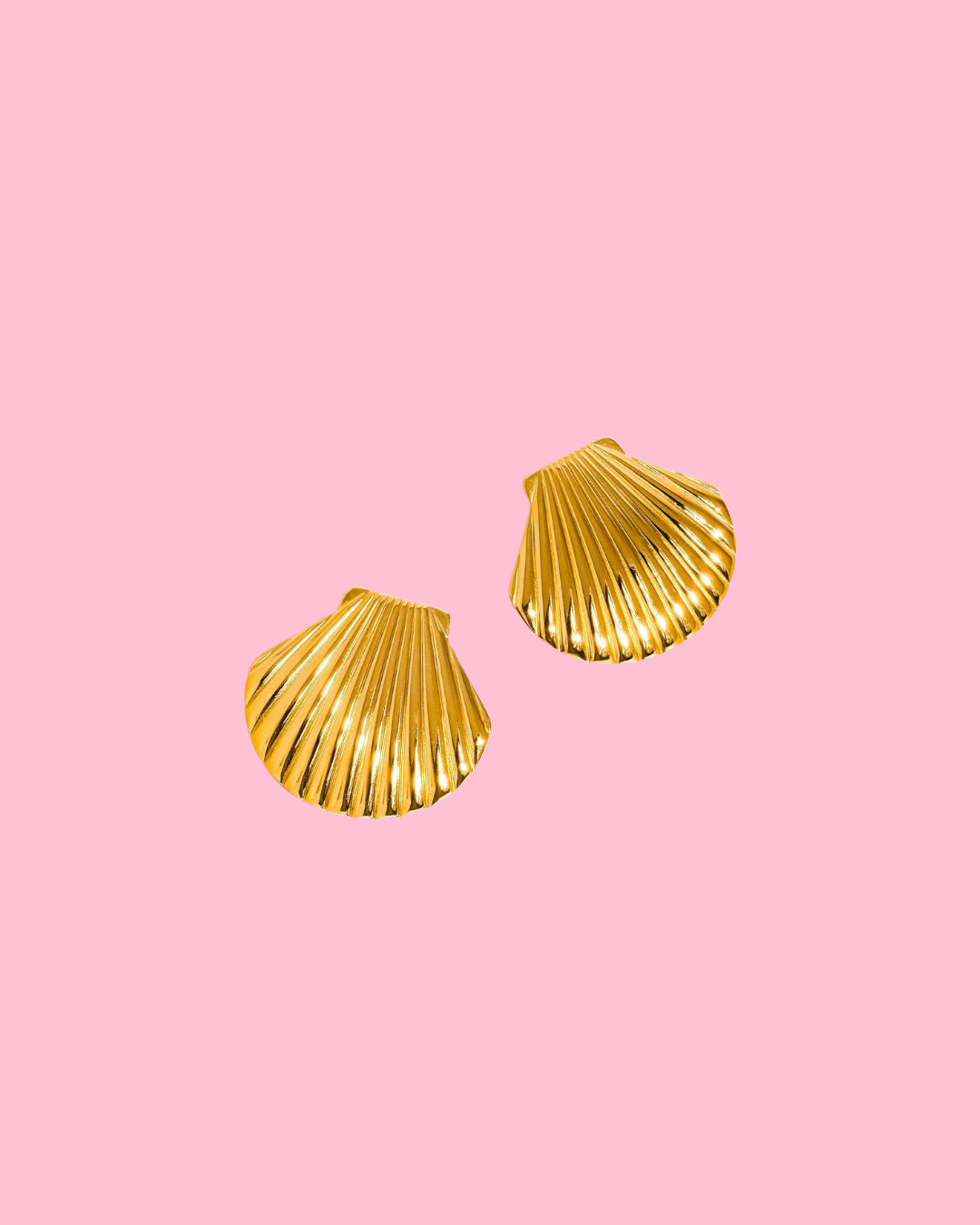 Cèpe 18K Gold Non-Tarnish Shell Studs