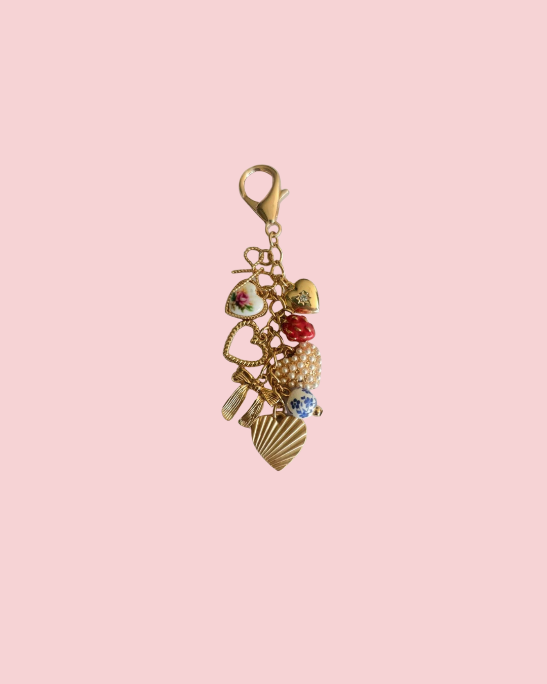 PORCELAIN BOWS HEARTS PEARL STRAWBERRY BAG CHARM | 80K008
