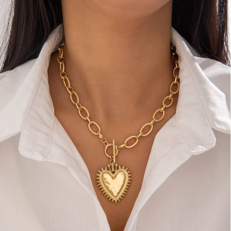 Spiked Heart Chain Necklace