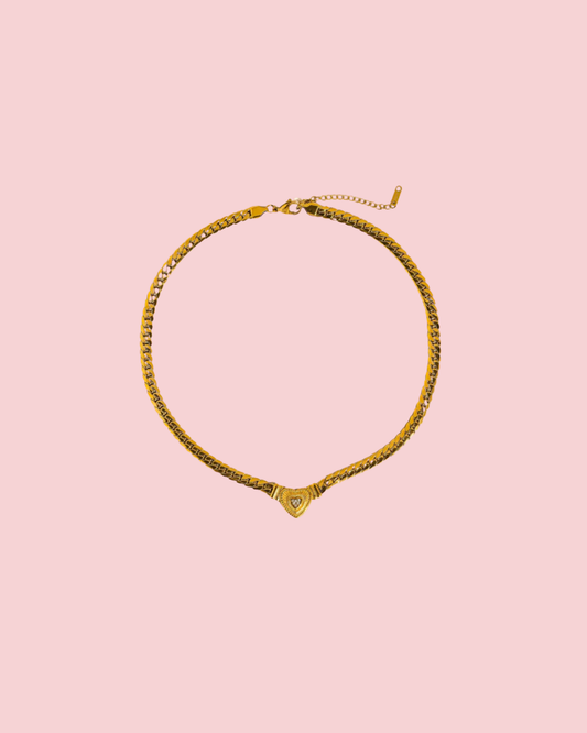 Arwen 18K Gold Non-Tarnish Heart Pendant Chain Necklace