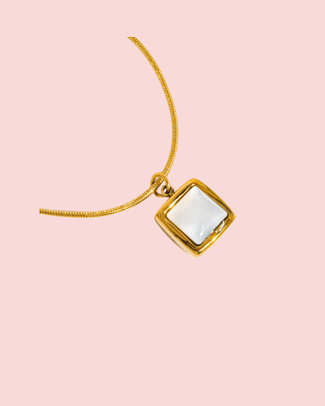 Berenice 18K Gold Non-Tarnish Square Shell Necklace