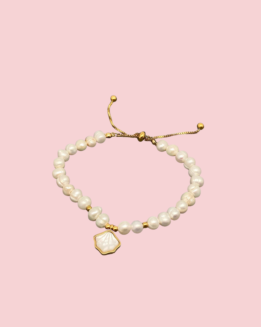 FGS - 18K Gold Plated Shell Charm Pearl Beaded Bracelet