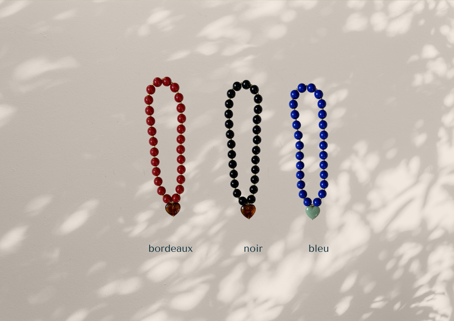 ALMA NECKLACE - ROUND PEARL / BALL NECKLACE: Blue