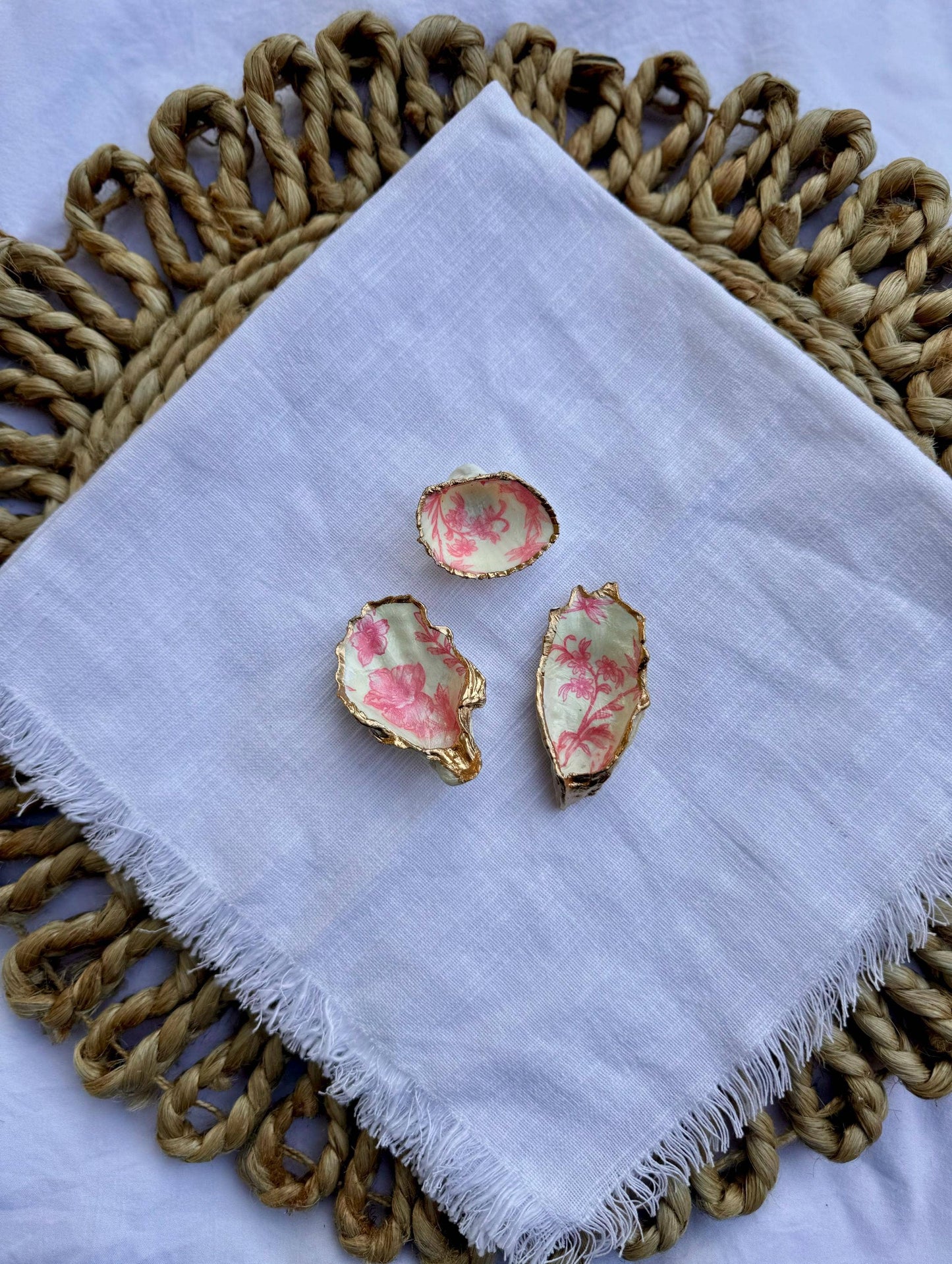 Pink Floral Oyster Dish/Wine Topper/Magnet