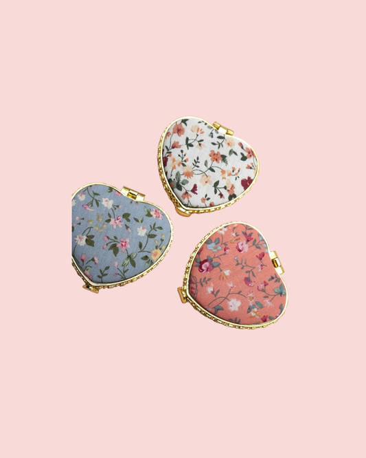 TRAVEL POCKET COMPACT HANDHELD FLORAL MIRROR | 40M103