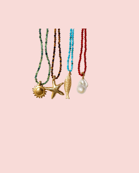Gold Ocean Charms Necklace – Fish & Shell Beads_CWAJE4614