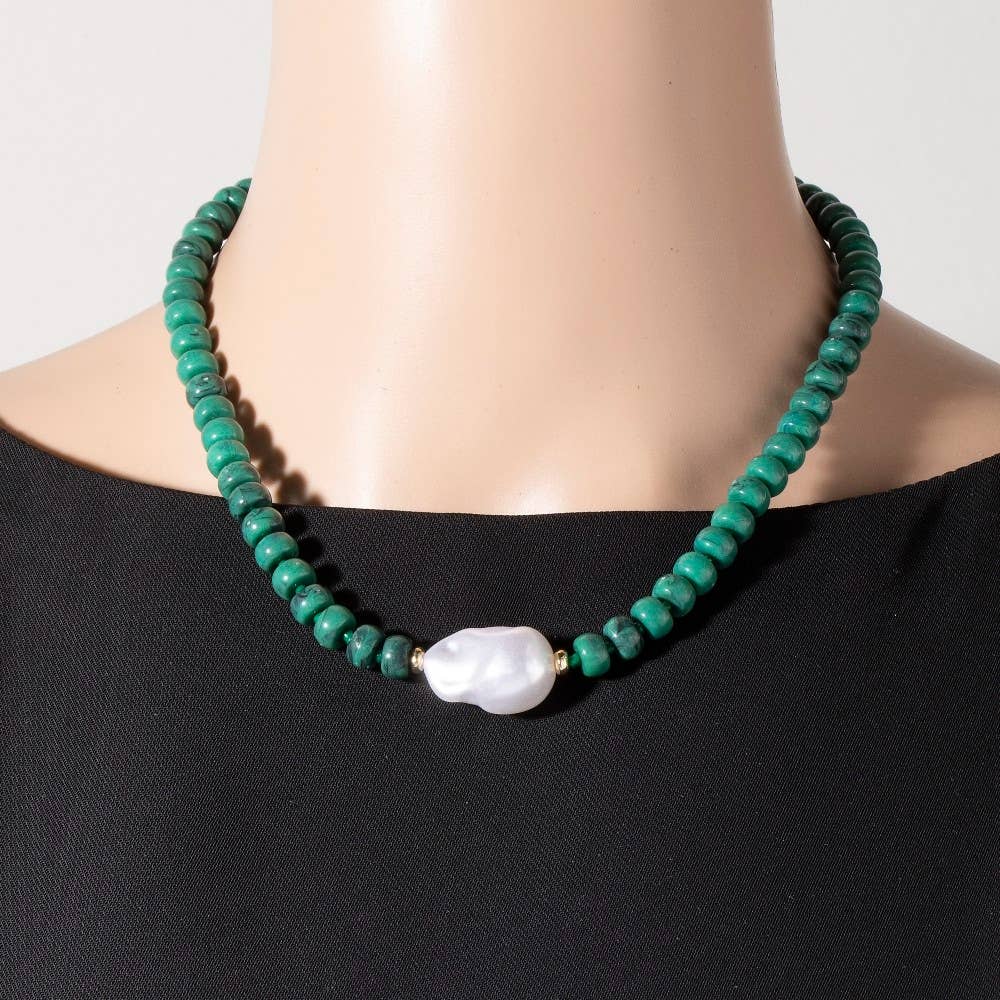 Pearl Pendant Green Stone Beaded Necklace