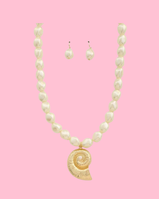 SEASHELL PENDANT METAL PEARL BEAD NECKLACE
