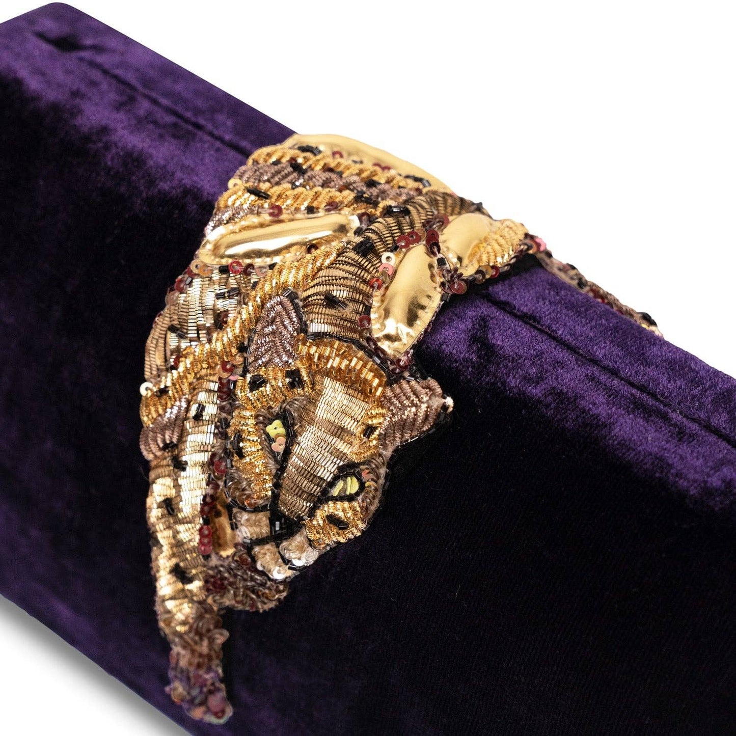 Royal Raaka Clutch