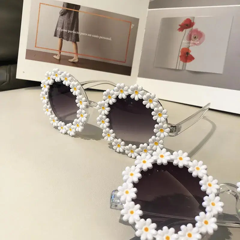 Daisy Adult Sunglasses