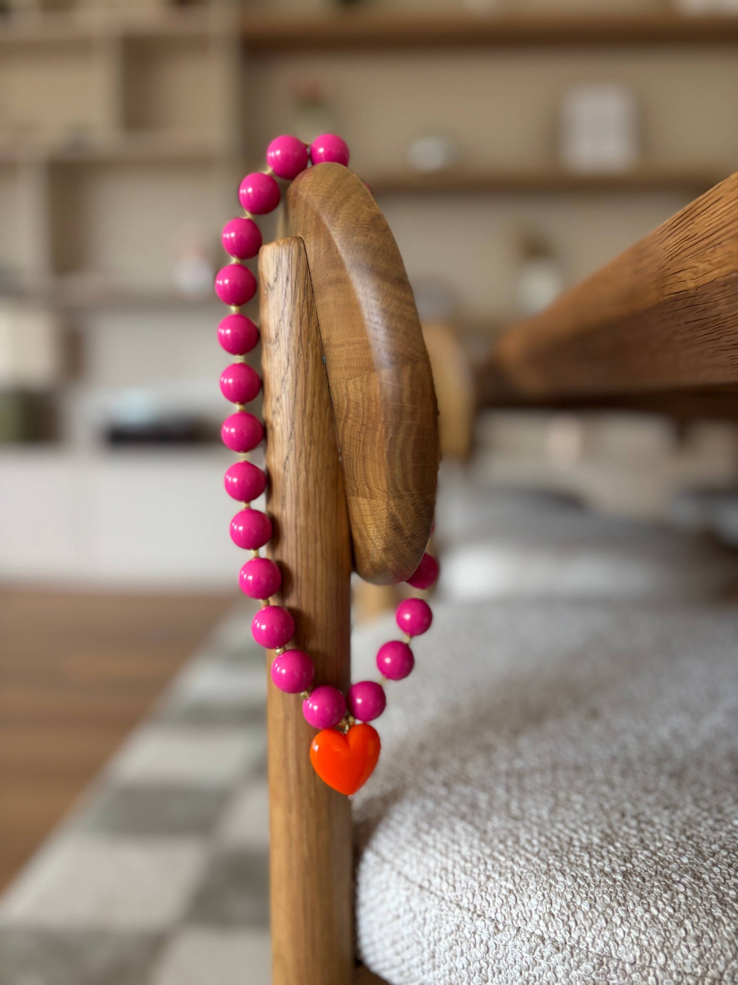 ALMA NECKLACE - ROUND PEARL / BALL NECKLACE: Pêche