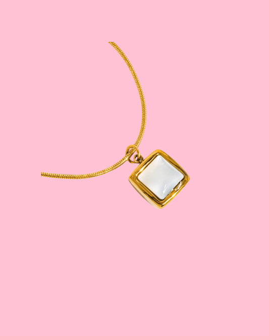 Berenice 18K Gold Non-Tarnish Square Shell Necklace