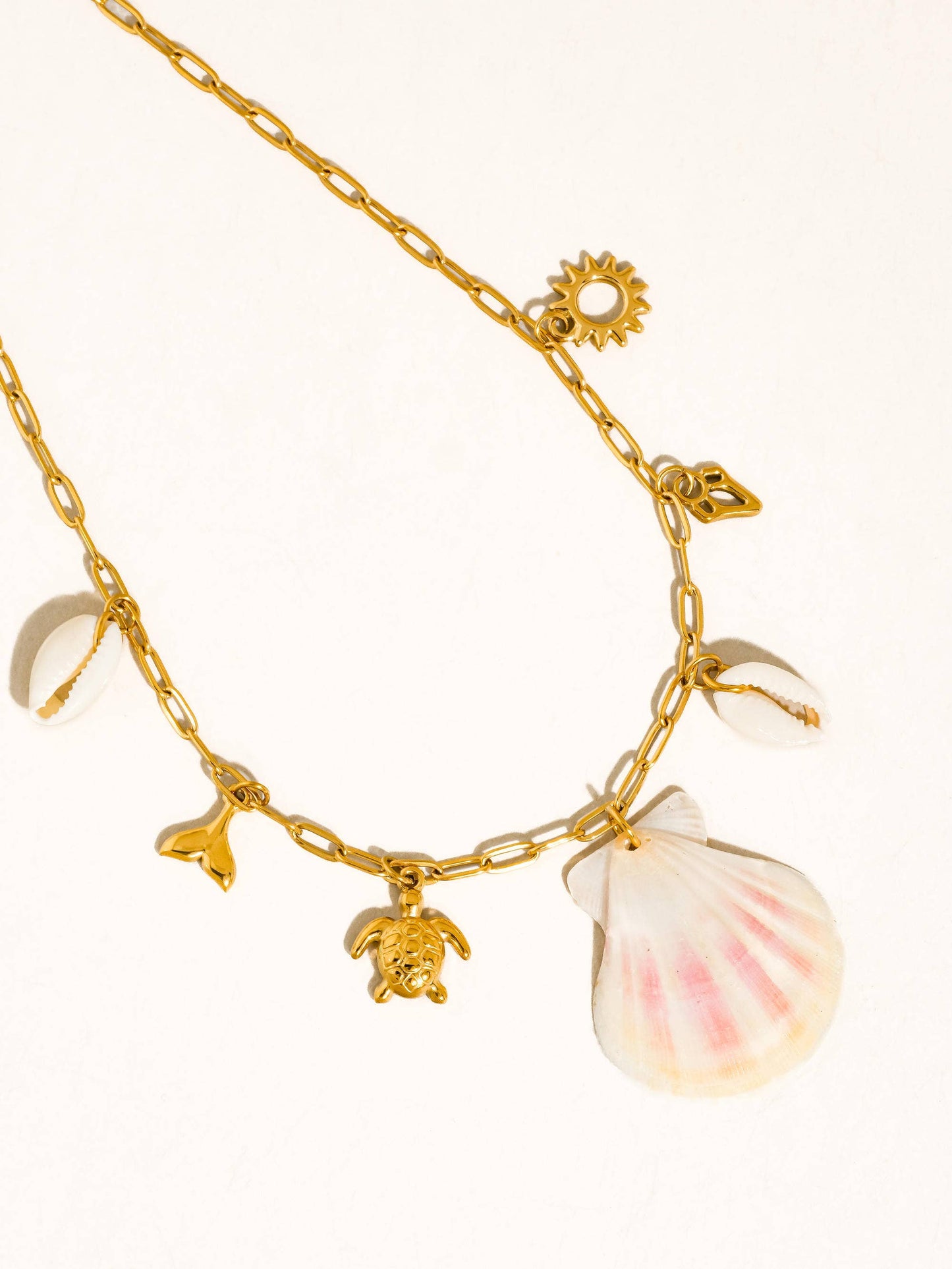 Ibiza 18K Gold Non-Tarnish Seashell Charm Necklace