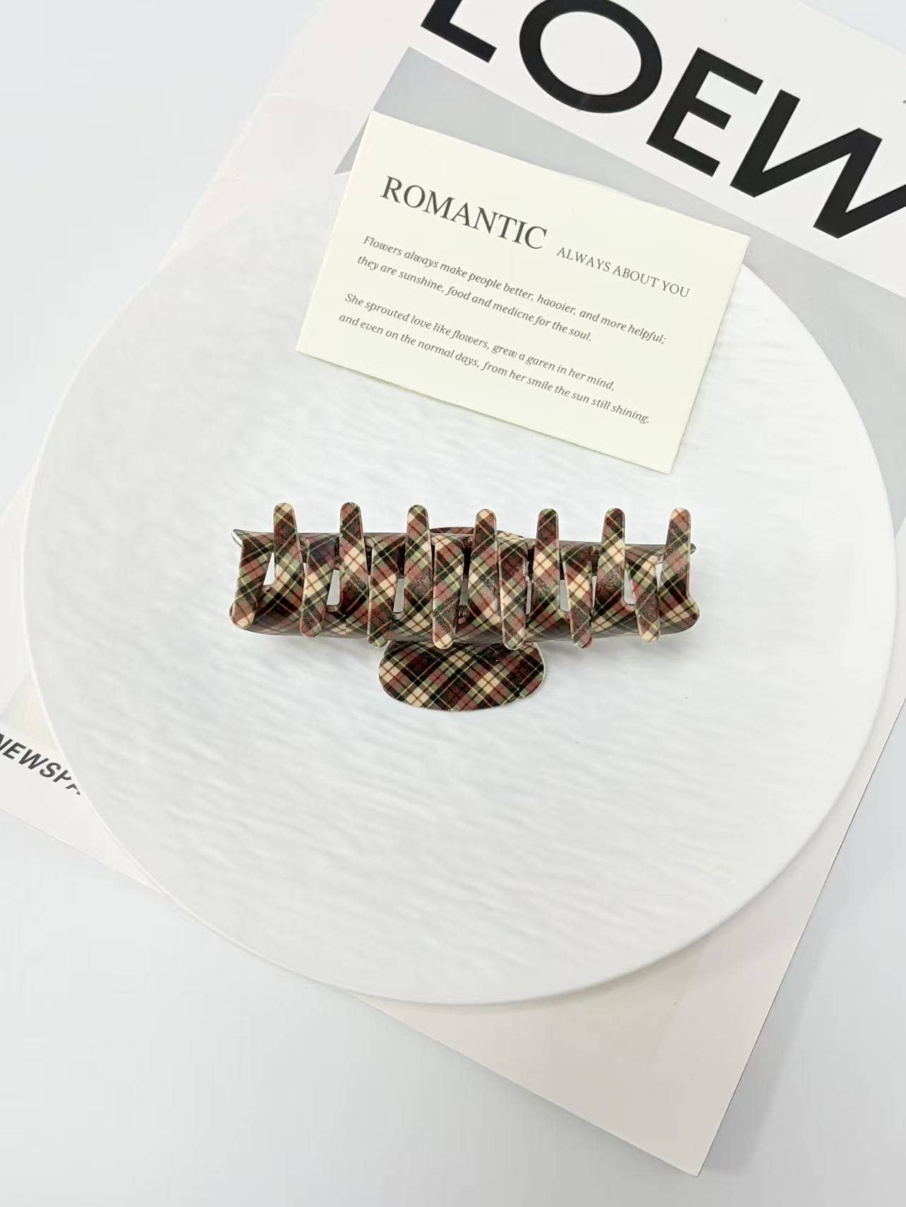 Vintage Plaid Pattern Hair Claw Clip