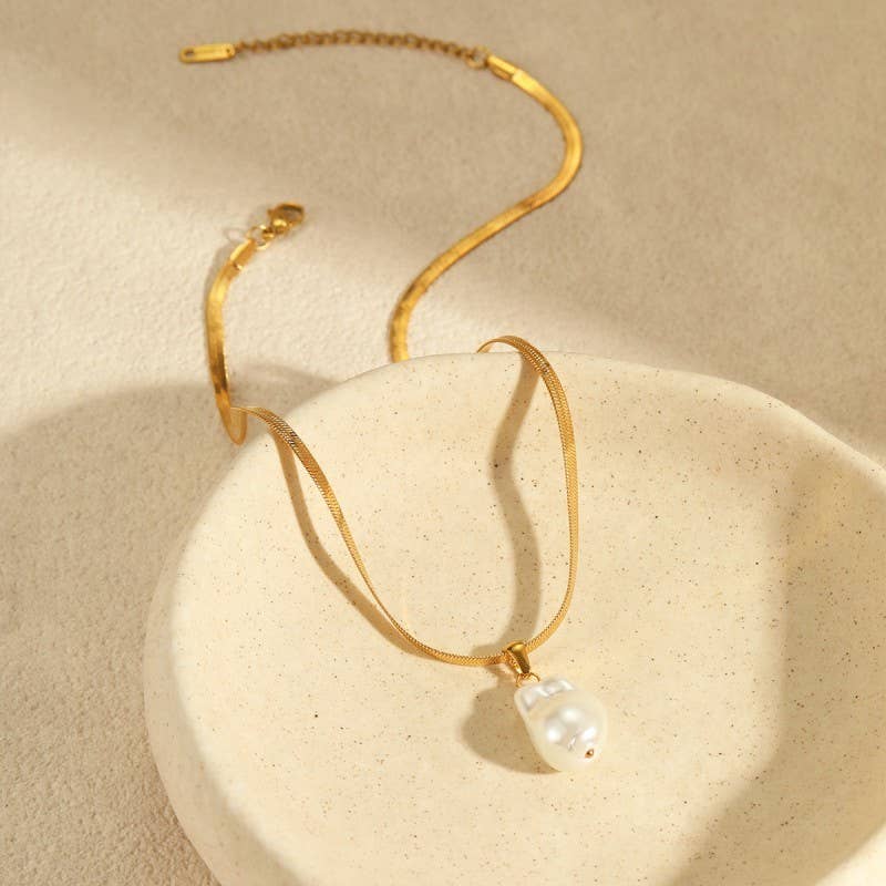 Stainless Steel Free Pearl Necklace