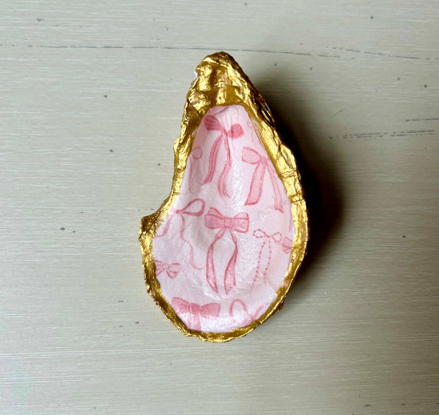 Valentine's Day Pink Bow Oyster Shell Jewelry Dish