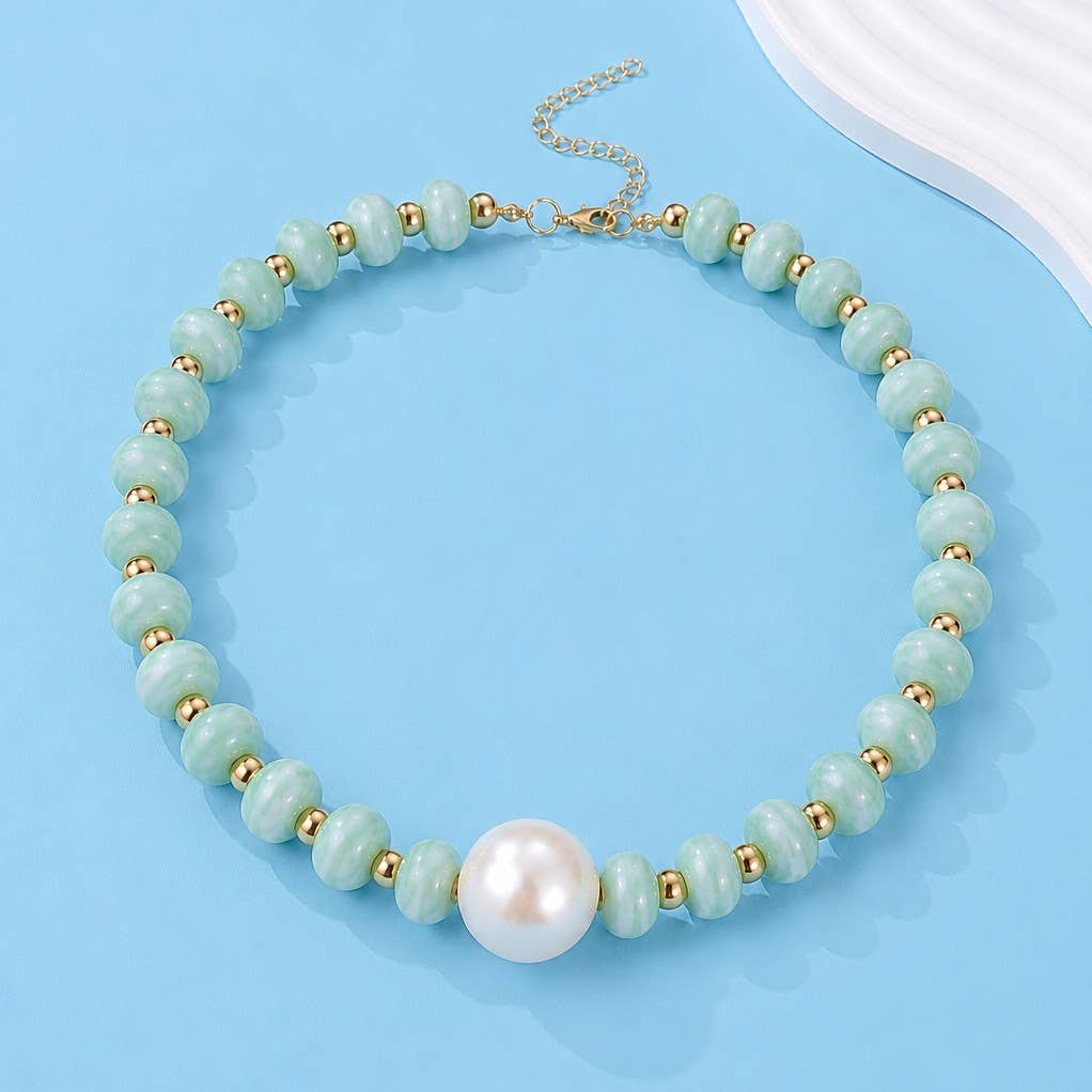 Pearl Pendant Resin Beaded Necklaces