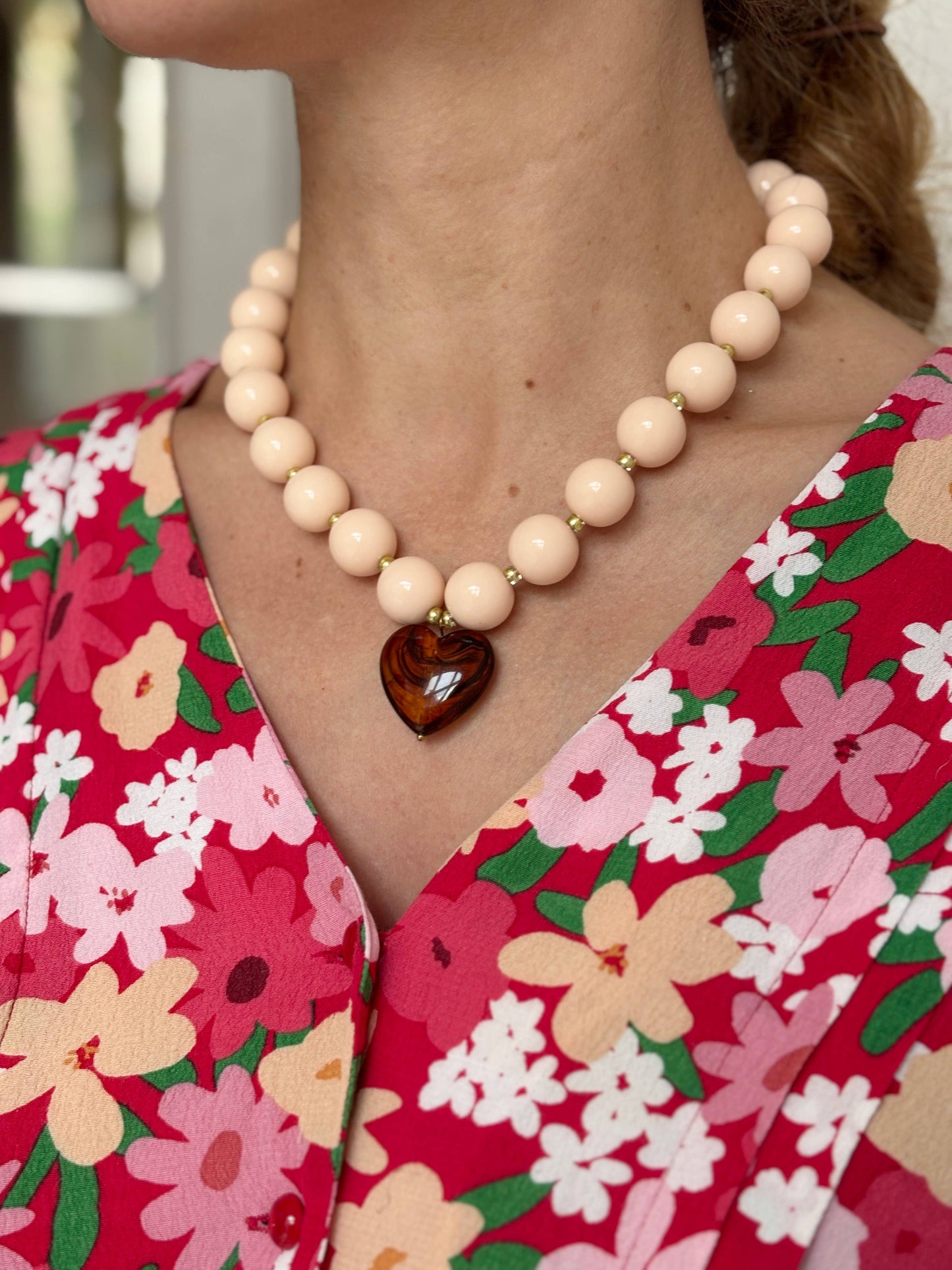 ALMA NECKLACE - ROUND PEARL / BALL NECKLACE: Pêche